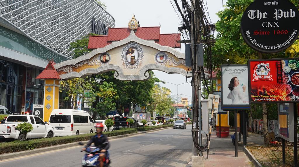 The Pub Guesthouse เชียงใหม่ ภายนอก รูปภาพ
