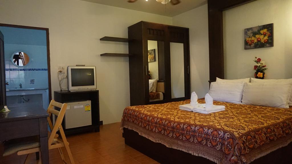 The Pub Guesthouse เชียงใหม่ ภายนอก รูปภาพ