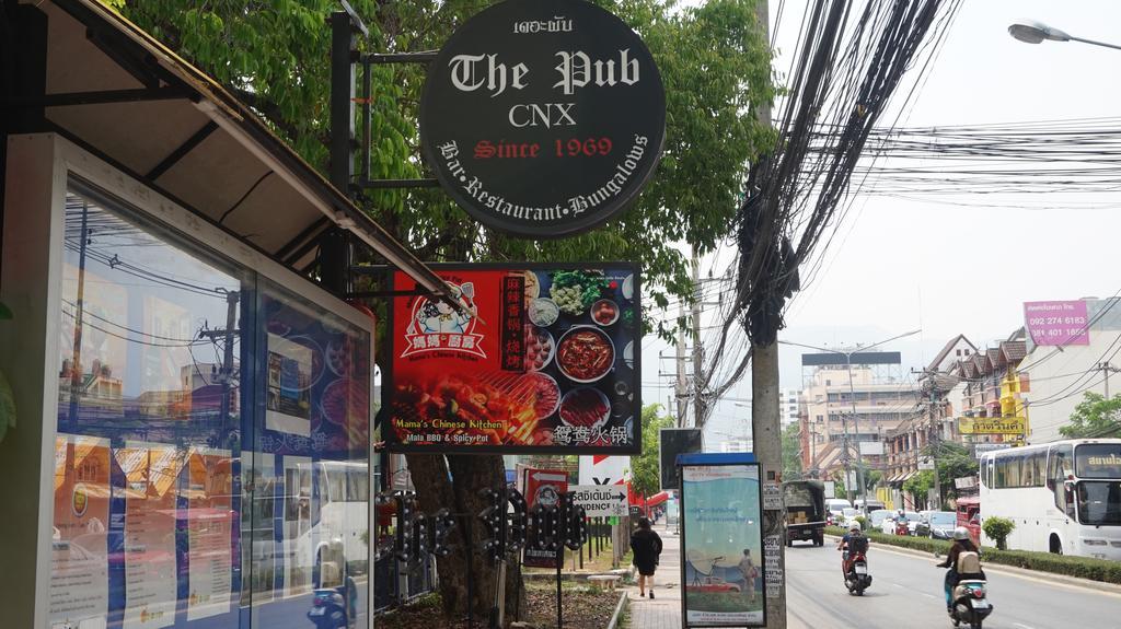 The Pub Guesthouse เชียงใหม่ ภายนอก รูปภาพ